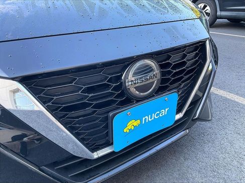 Used 2023 Nissan Sentra SV FWD image 31