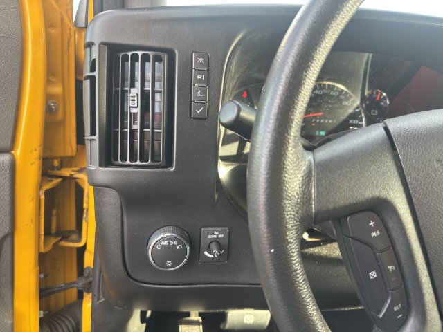 Used 2023 GMC Savana 3500 Extended w/ Power Convenience Package RWD image 15