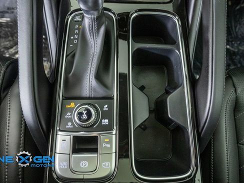 Used 2025 Kia Telluride SX Prestige X-Line AWD/4WD image 23