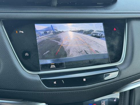 Used 2021 Cadillac XT5 Luxury image 16