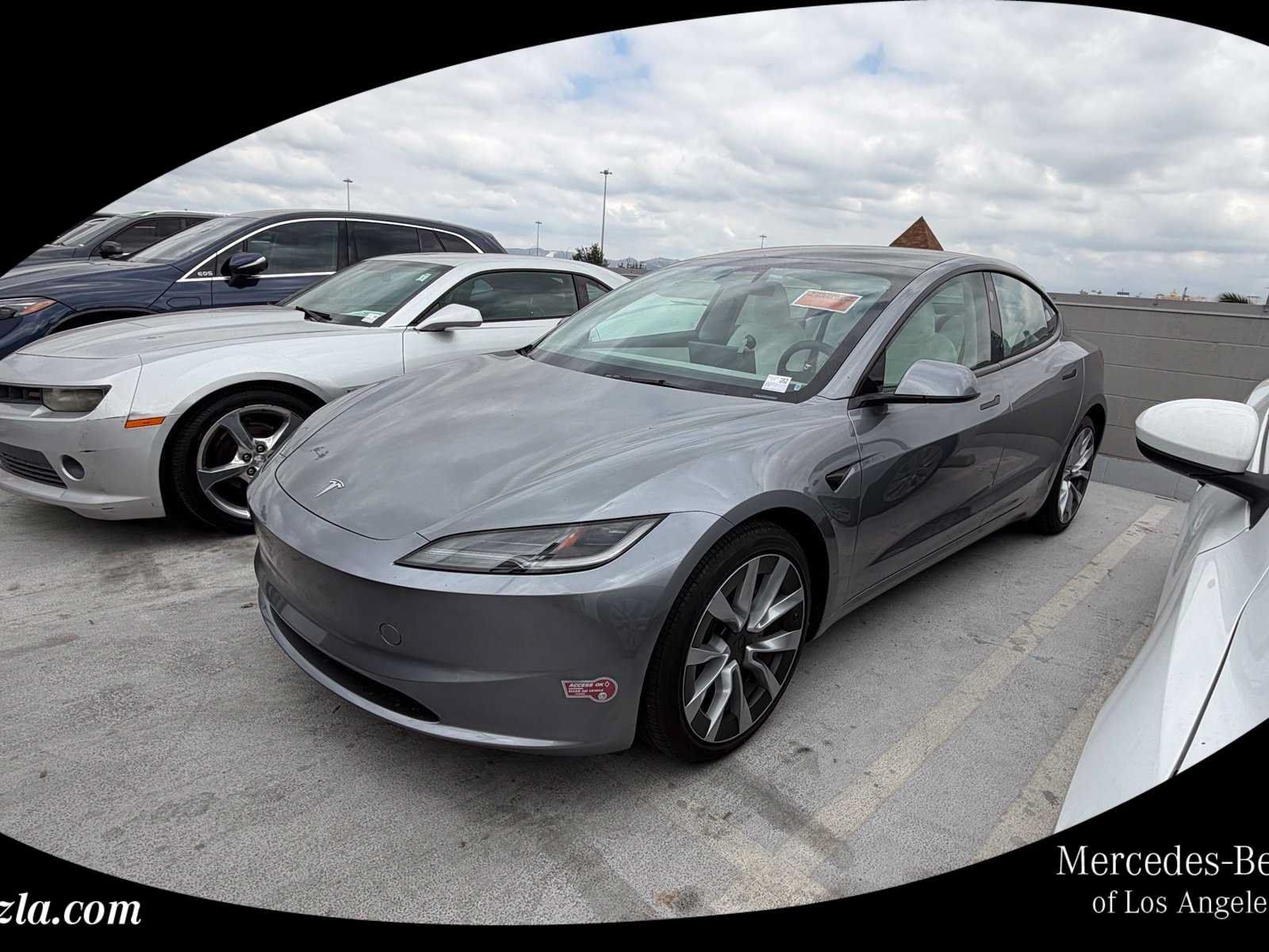 Used 2024 Tesla Model 3 Standard Range RWD image 1