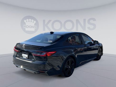 Used 2025 Toyota Camry XSE image 7