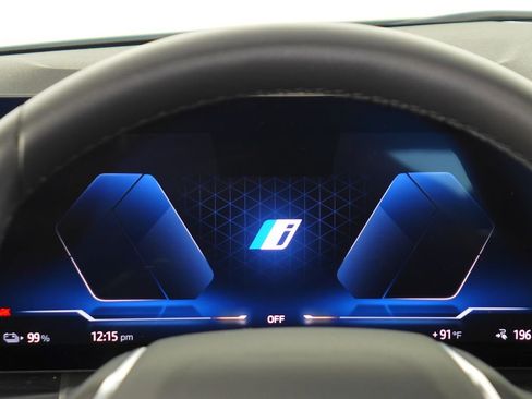 Used 2024 BMW i4 eDrive35 w/ Convenience Package image 28