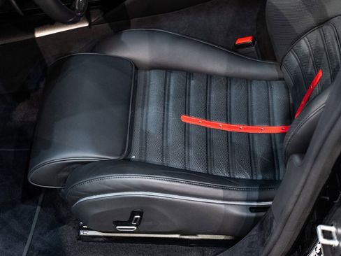 Used 2023 Ferrari Purosangue image 22