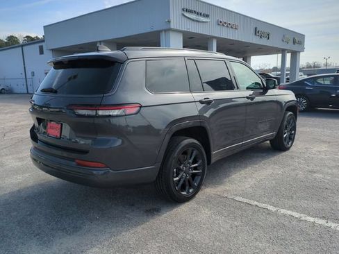New 2026 Jeep Grand Cherokee L Limited AWD/4WD image 3