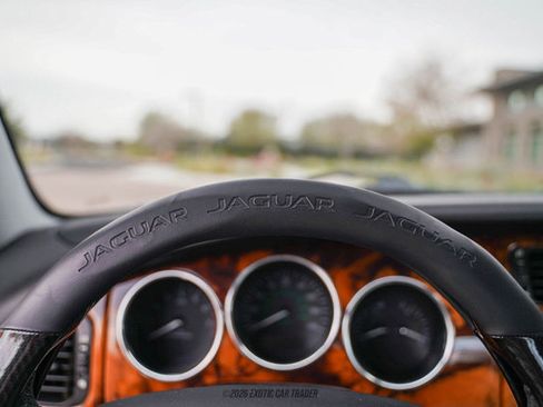 Used 2006 Jaguar XK8 Coupe image 32