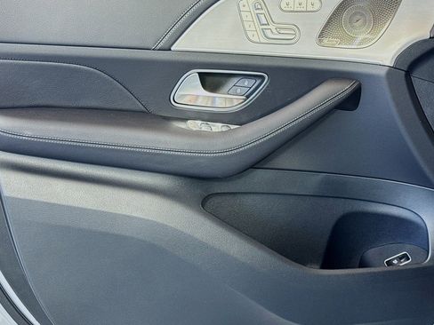 New 2025 Mercedes-Benz GLE 580 4MATIC image 16