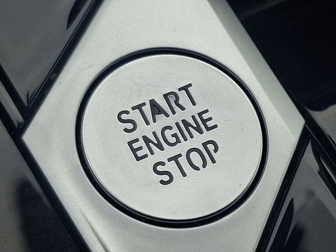 Certified 2024 BMW X7 xDrive40i image 24