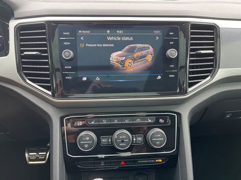 Used 2023 Volkswagen Atlas SEL R-Line image 20