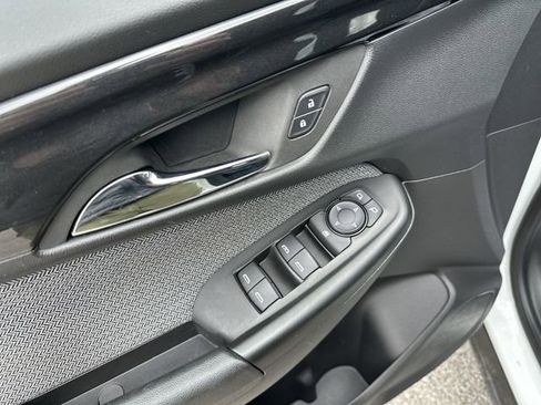 Used 2025 Chevrolet TrailBlazer LT image 17