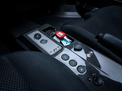 Used 2008 Ferrari F430 Scuderia RWD image 17