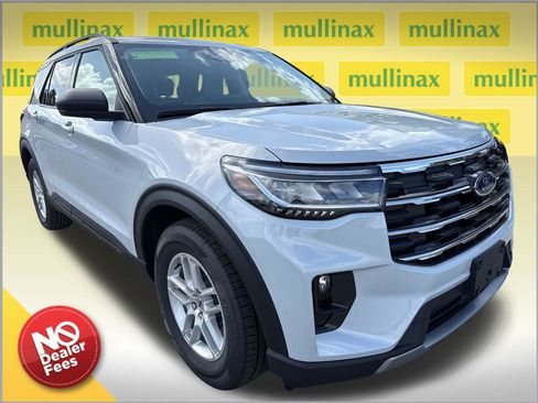 New 2026 Ford Explorer Active w/ Active Comfort Package RWD image 1