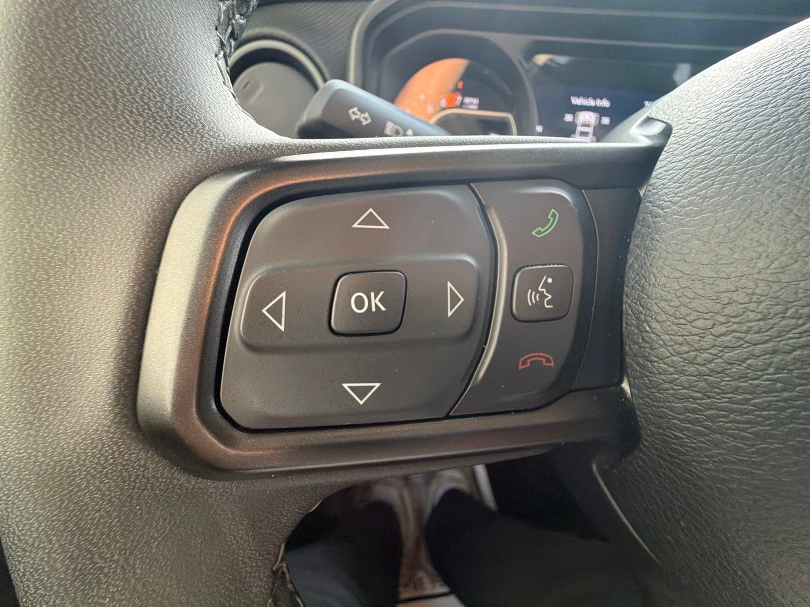 Used 2026 Jeep Wrangler Unlimited Rubicon AWD/4WD image 16