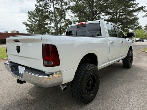 Used 2017 RAM 2500 SLT image 5