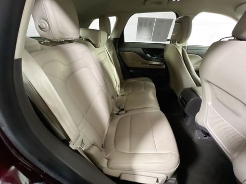 Used 2020 Lincoln Corsair AWD w/ Equipment Group 101A image 25