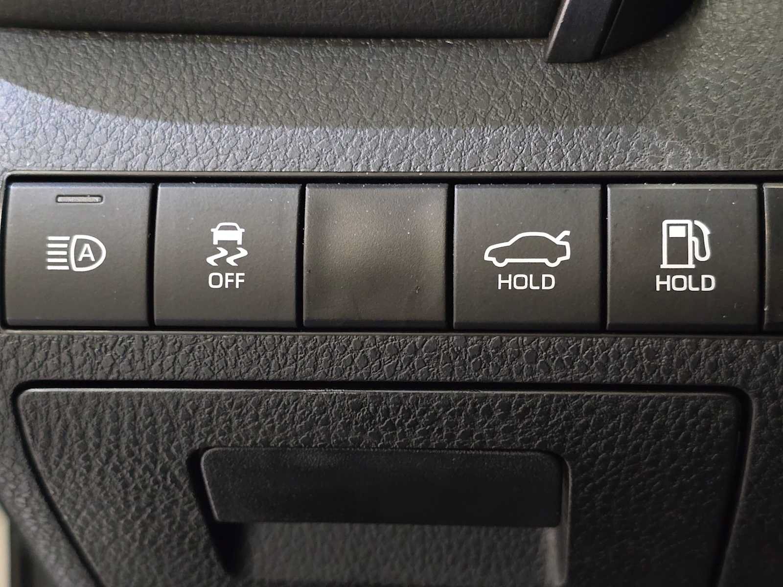 Certified 2024 Toyota Camry SE FWD image 18