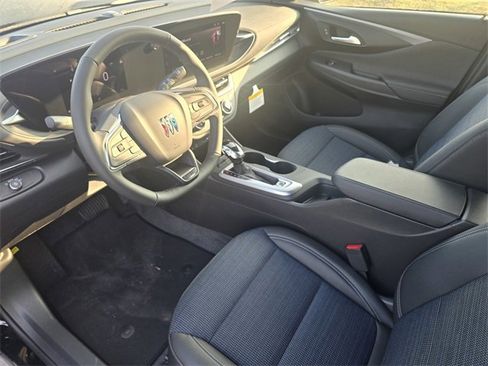 New 2026 Buick Envista Preferred image 17