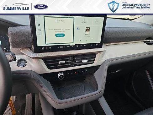 New 2026 Ford Explorer Active RWD image 24