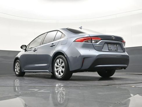 Used 2020 Toyota Corolla LE image 26