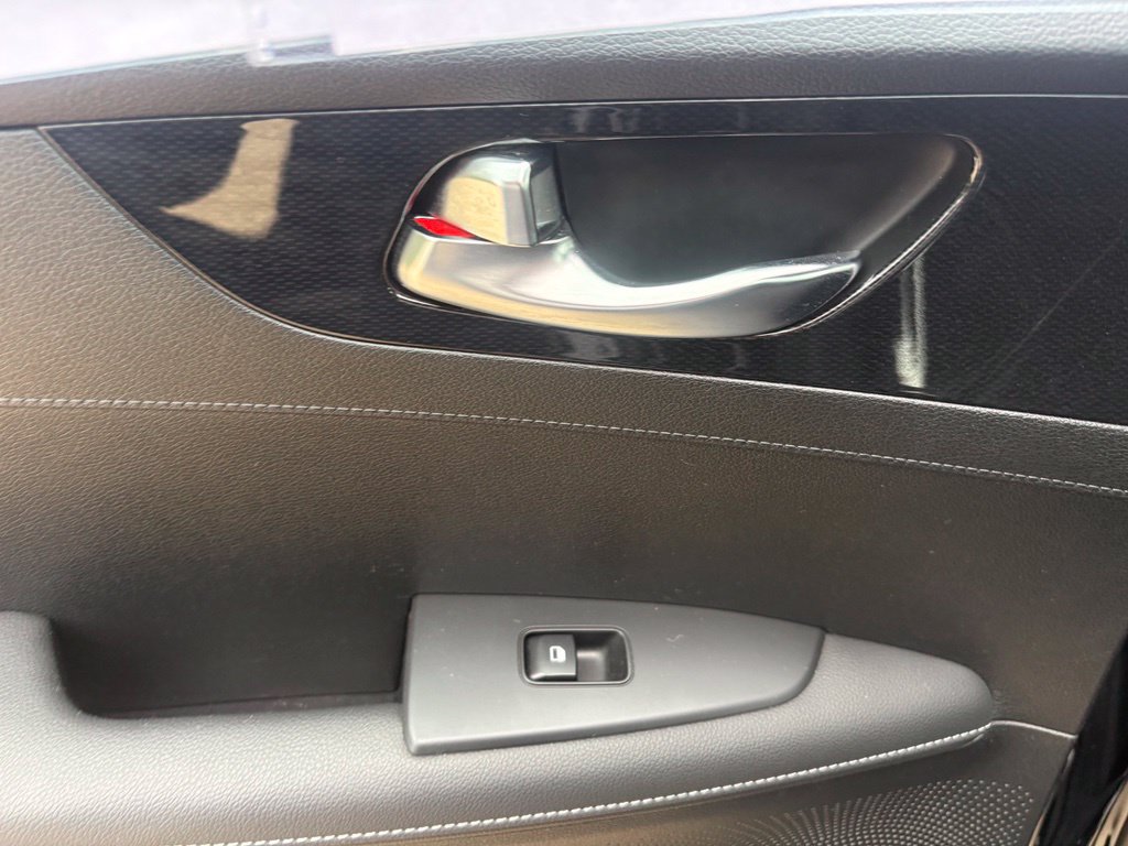 Used 2023 Kia Forte GT-Line FWD image 39