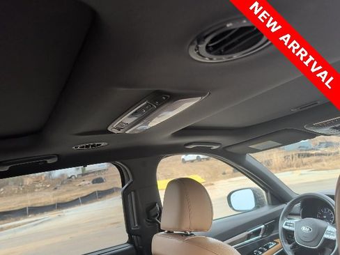 Used 2020 Kia Telluride SX w/ Towing Package image 16