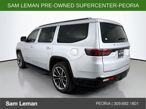 Used 2024 Jeep Wagoneer Series II w/ Premium Group I RWD image 5