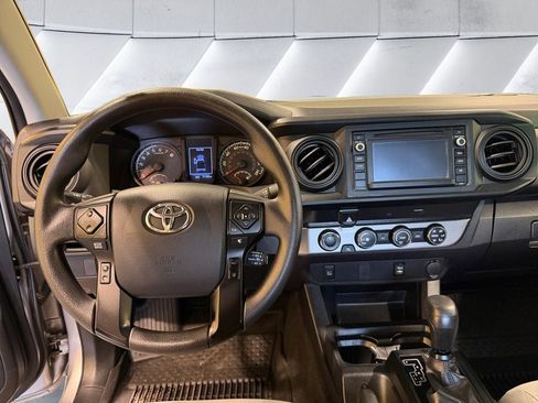 Used 2019 Toyota Tacoma SR w/ SX Package AWD/4WD image 11