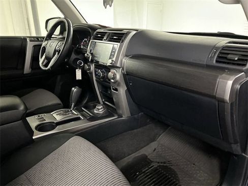 Used 2020 Toyota 4Runner SR5 image 29