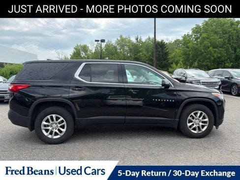 Used 2020 Chevrolet Traverse LS AWD/4WD image 9