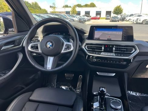 Used 2024 BMW X3 sDrive30i w/ M Sport Package RWD image 16