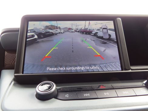 Used 2024 Ford Maverick Lariat image 29