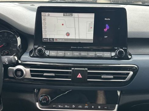 Certified 2023 Kia Seltos S w/ Navigation Package image 18