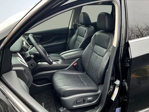 Used 2024 Nissan Murano Platinum w/ Cargo Package image 25