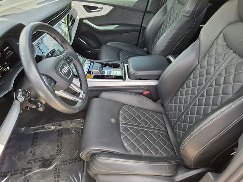 Used 2024 Audi Q7 3.0T Prestige AWD/4WD image 14