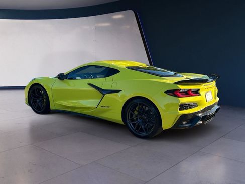 Used 2024 Chevrolet Corvette Z06 image 4