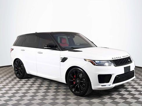 Used 2021 Land Rover Range Rover Sport HST image 3