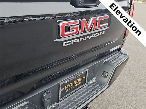 Used 2024 GMC Canyon Elevation w/ Trailering Package image 11