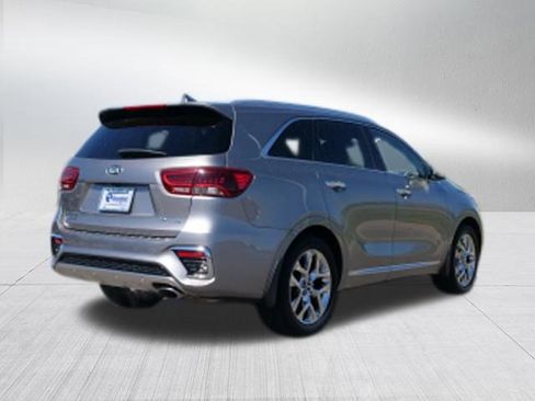 Used 2019 Kia Sorento SX image 3