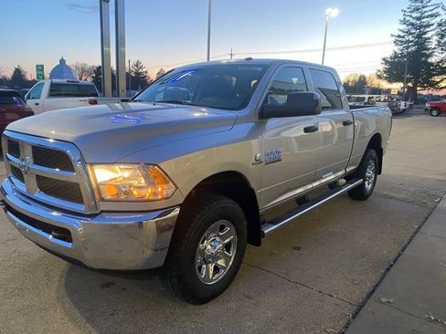 Used 2015 RAM 2500 Tradesman w/ Chrome Appearance Group image 7