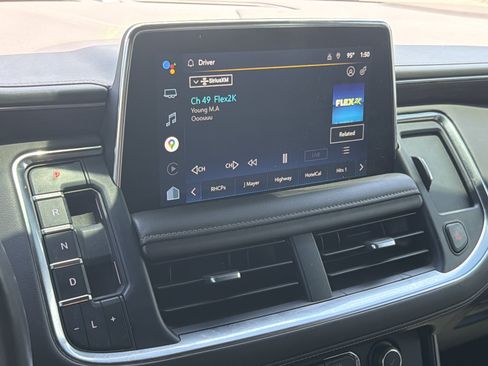 Used 2022 Chevrolet Tahoe LT w/ Luxury Package RWD image 23