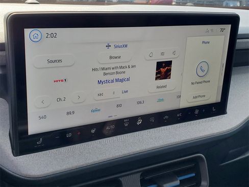 New 2025 Ford Maverick XLT w/ XLT Luxury Package image 14