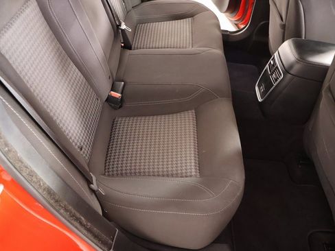 Used 2023 Dodge Charger SXT image 13