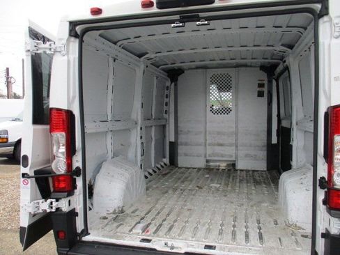 Used 2023 RAM ProMaster 2500 image 6