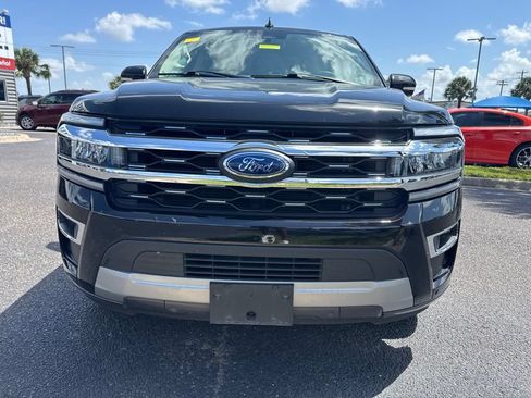 Used 2024 Ford Expedition Max Limited RWD image 9