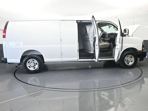 New 2026 Chevrolet Express 2500 Extended w/ Driver Convenience Package RWD image 63