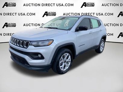 Used 2025 Jeep Compass Latitude