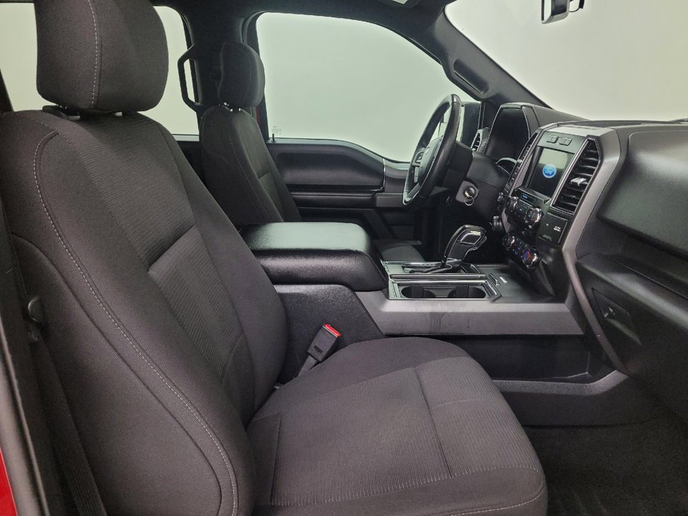 Used 2017 Ford F150 XLT w/ Equipment Group 302A Luxury AWD/4WD image 21