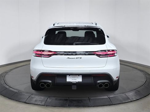 Used 2025 Porsche Macan GTS image 6
