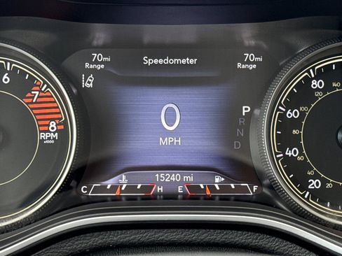 Used 2022 Jeep Cherokee Limited image 22