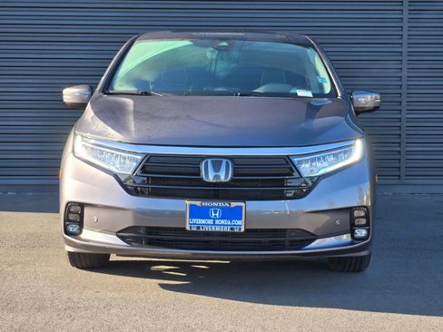 Used 2024 Honda Odyssey Elite image 2